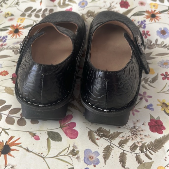 Algeria by PG.Lite floral black Maryjane’s 40 embossed comfortable shoes - Picture 11 of 13